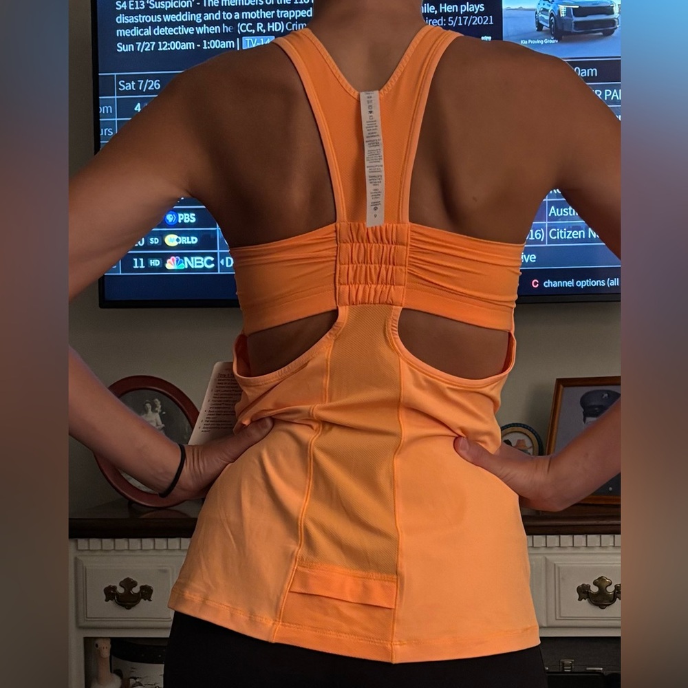 Lululemon Tone It Tank - Picture 3 of 7